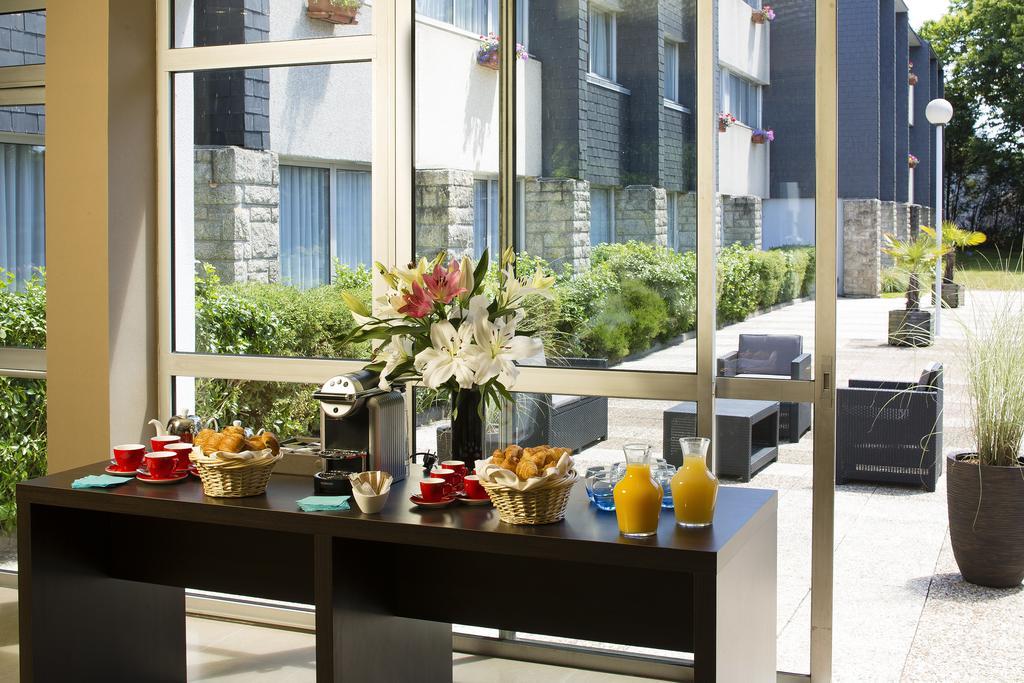 Oceania Quimper Hotel Bagian luar foto