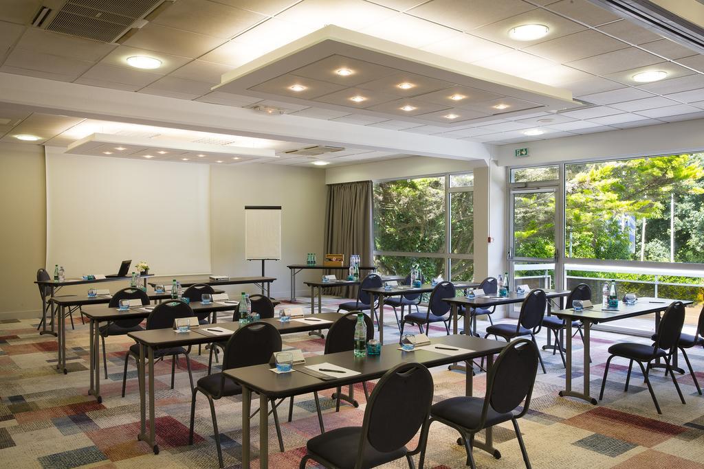 Oceania Quimper Hotel Bagian luar foto