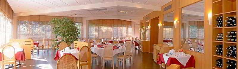 Oceania Quimper Hotel Bagian luar foto