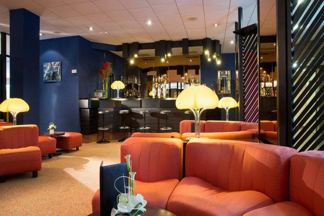 Oceania Quimper Hotel Bagian luar foto