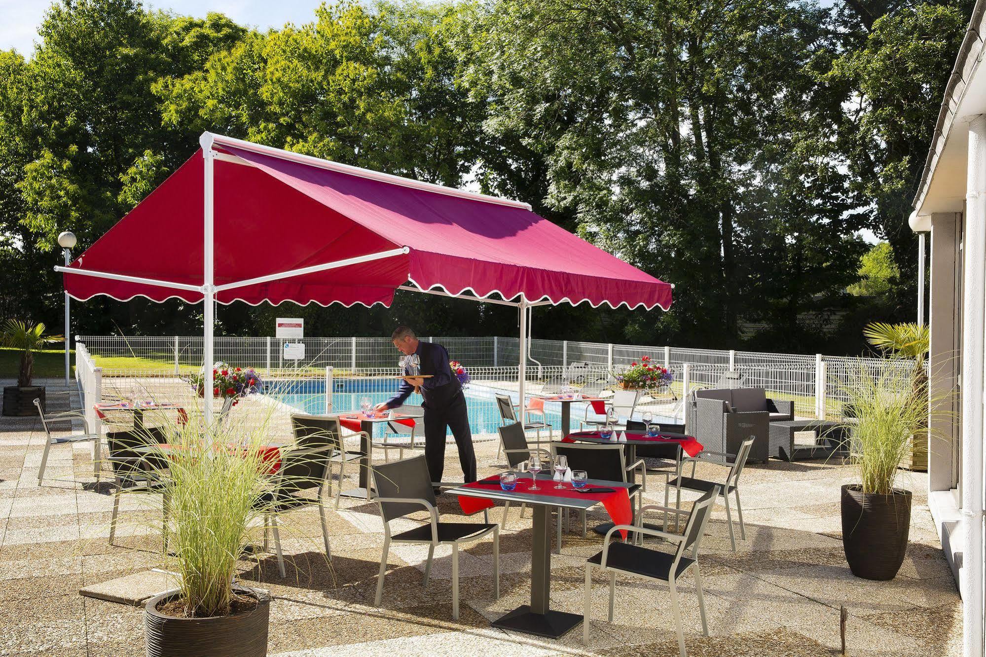 Oceania Quimper Hotel Bagian luar foto
